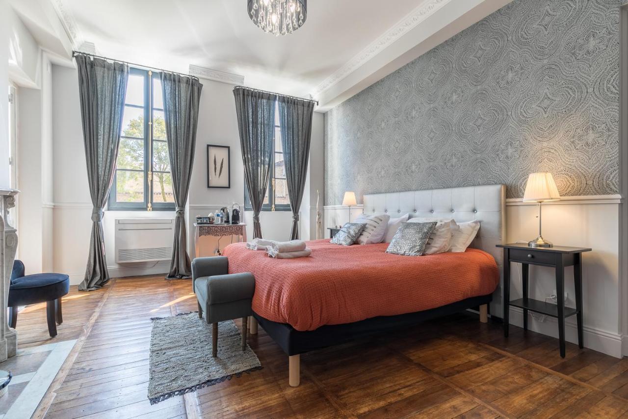 Le Logis D'Augustin Bed & Breakfast Mont-de-Marsan Exterior foto